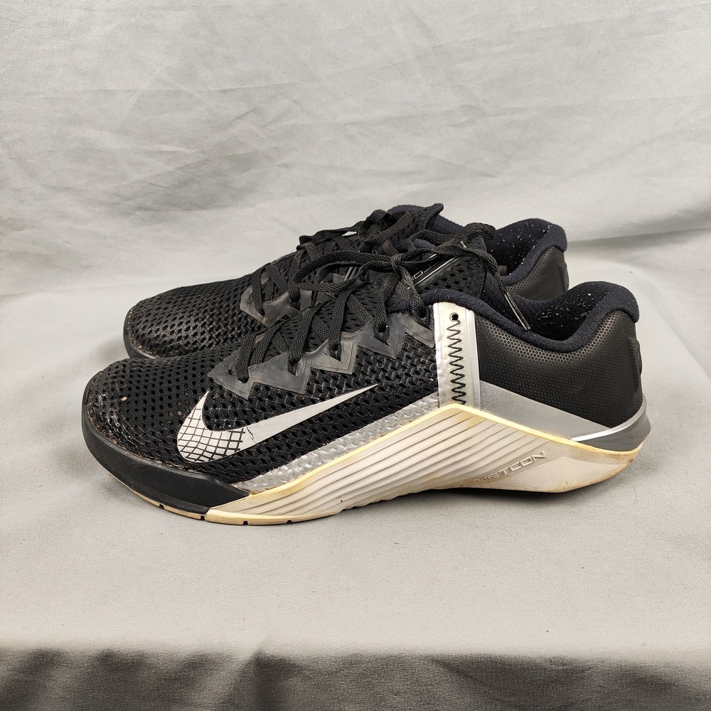 Nike Metcon Shoes Womens Size 11 Black Mesh Cross Training Sneakers AT3160-010